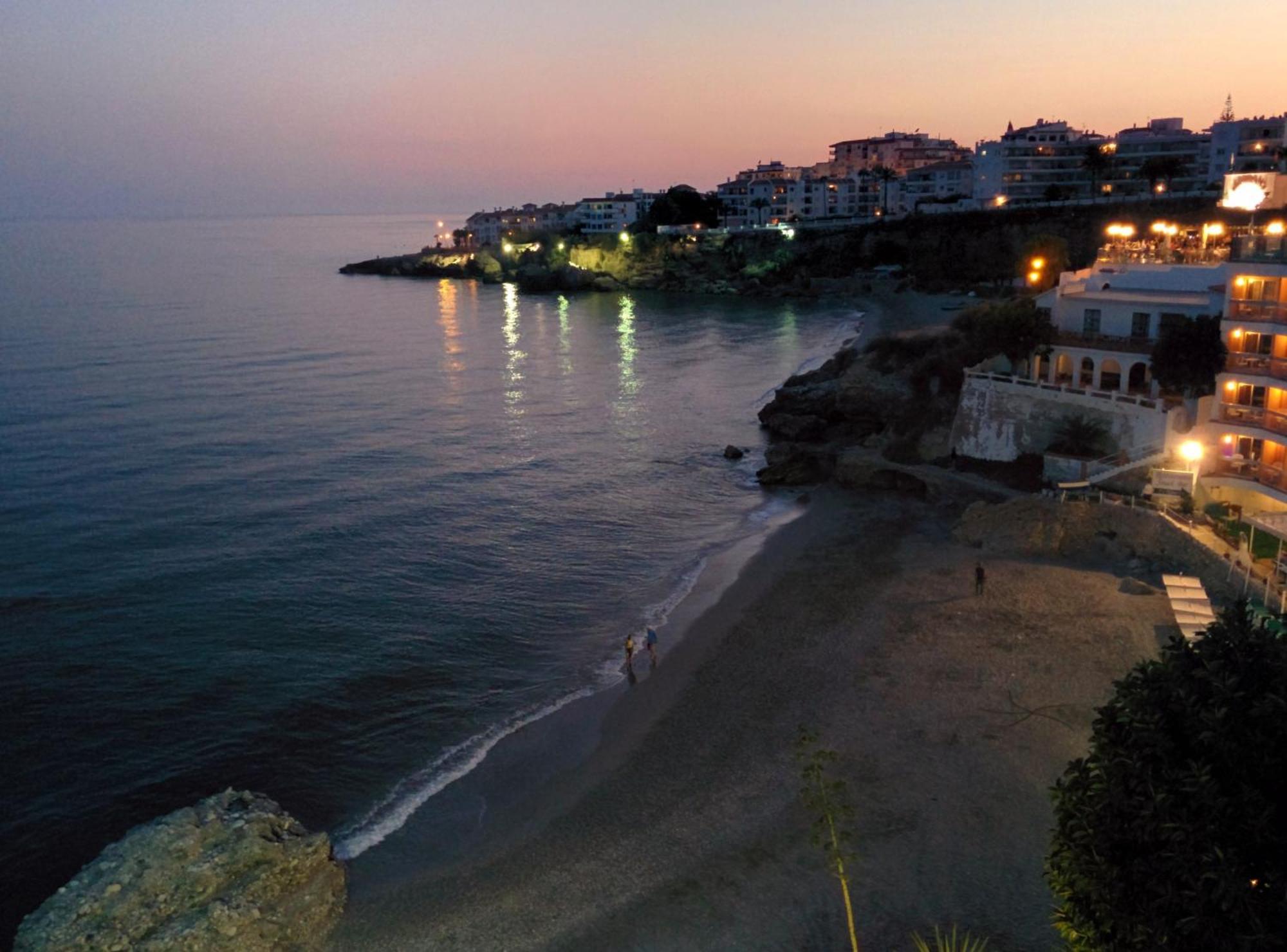 Appartement In Mit Terrasse Nerja